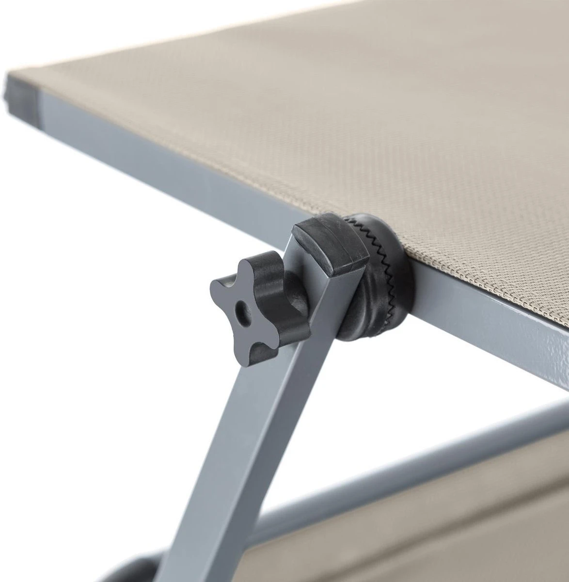 Blumfeldt Amalfi Ligstoel Tuin , Ligbed 70x37x200cm , Schuimrubberbekleding En Hoofdkussen , Rugleuning Verstelbaar Op 5 Standen , Zonnekap Voor Zonnebaden Zonder Verblind Te Worden - Afbeelding 4