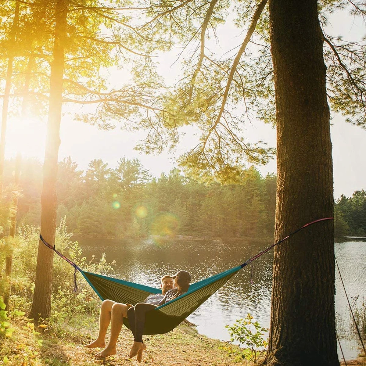 Kanyon Hangmat - Incl. Karabijnhaken En Riemen - Licht Parachutestof - 260 X 140 Cm - Tot 200kg - Groen/Khaki - Afbeelding 7